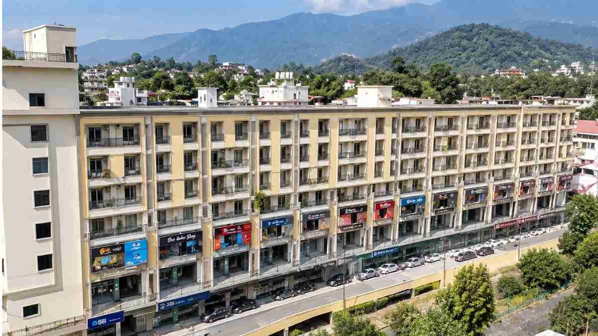 buy low budget commercial property for rent in dehradun, uttarakhand